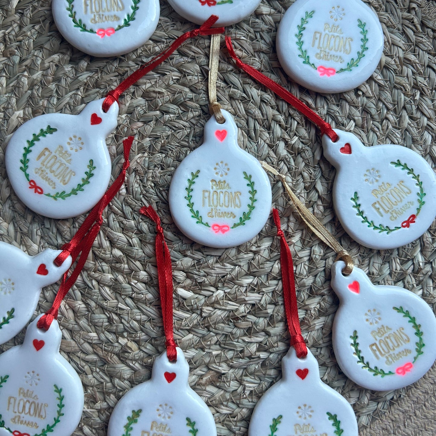 Boule de Noël "à motifs"