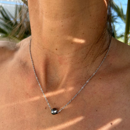 Silver Necklace and its Tahitian Pearl